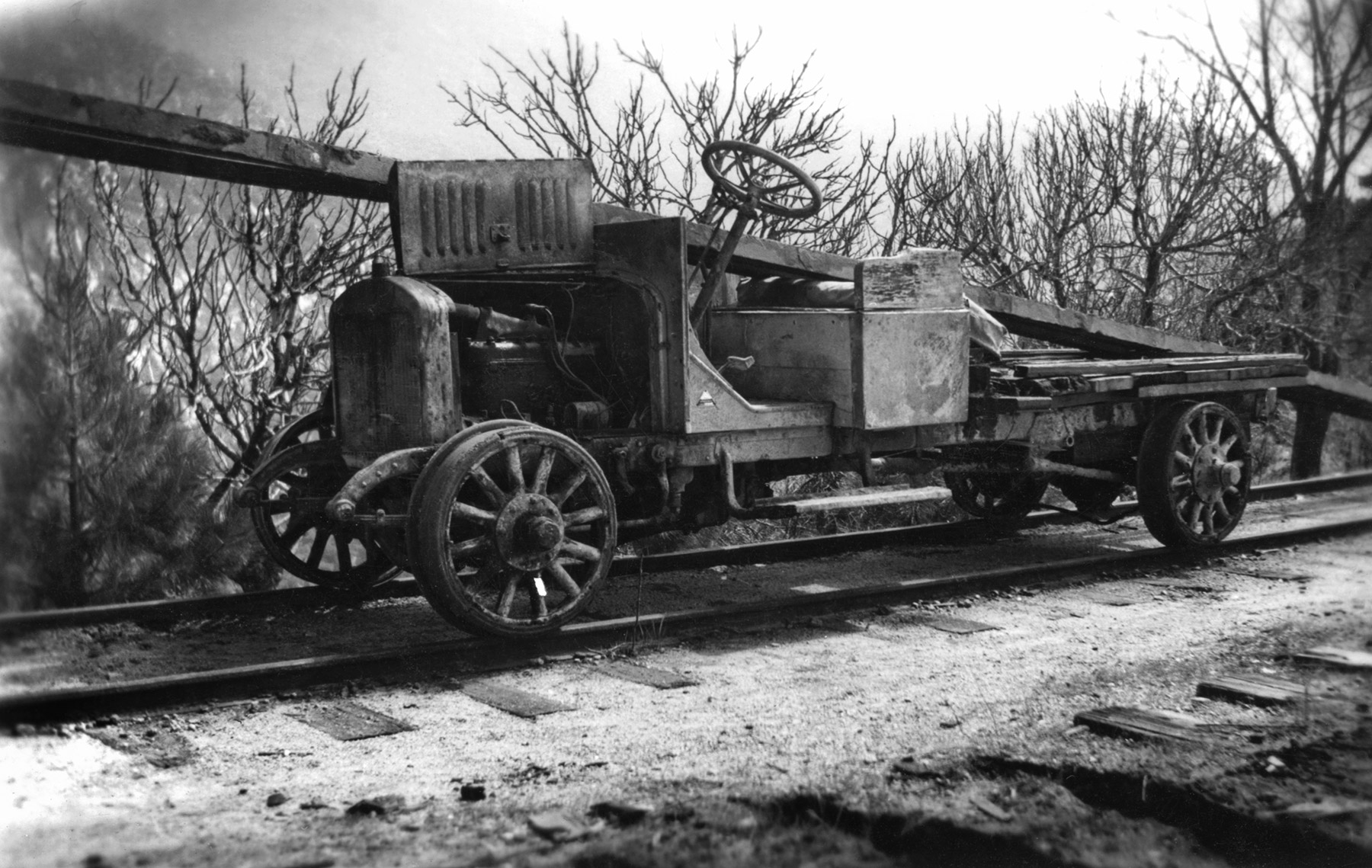 Chard Walker Collection / Pacific Railroad Society Collection